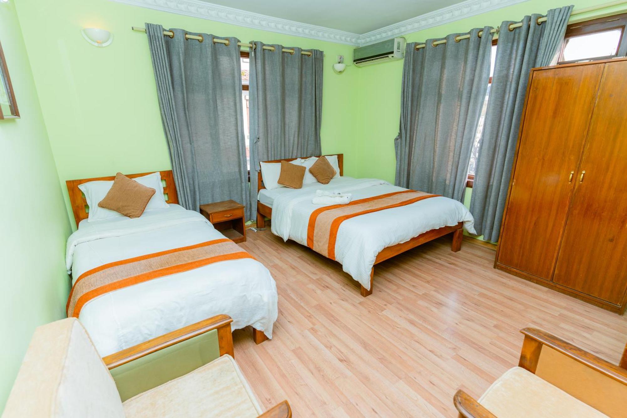 Cloud 9 Garden Hotell Kathmandu Exteriör bild